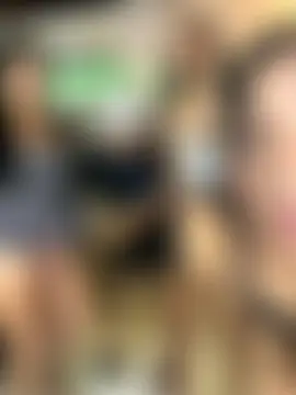 royalgirls_x's Live Sex Cam Show