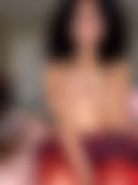 Kiki_hammyy's Webcam Show