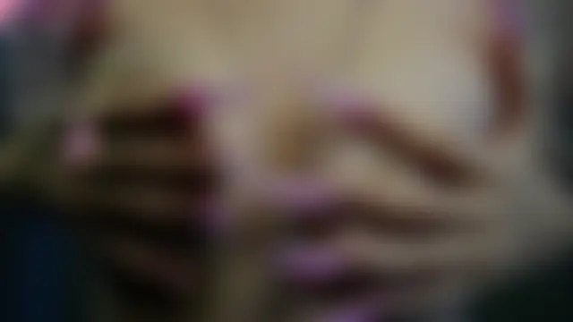 RosyChiiks' Live Sex Cam Show