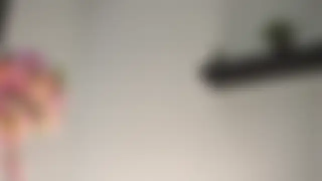 AmiLewis' Live Sex Cam Show