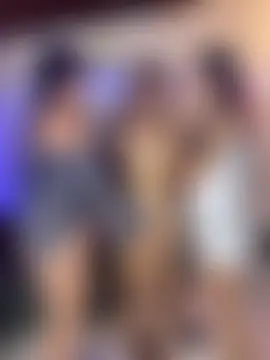 royalgirls_x's Webcam Show