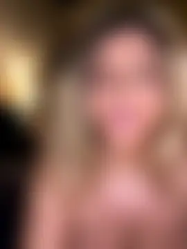 miamellycious' Webcam Show