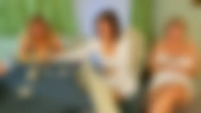 TUNDEROSE1's Live Sex Cam Show