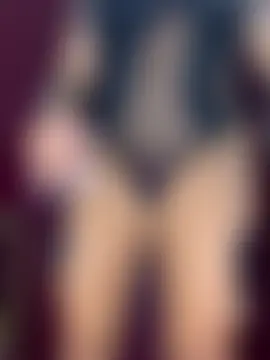 LittleMissEeve's Live Sex Cam Show