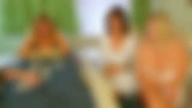 TUNDEROSE1's Webcam Show