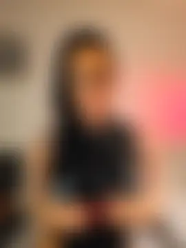 Misses-Cougar's Live Sex Cam Show