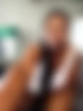 curvyloneah75's Webcam Show