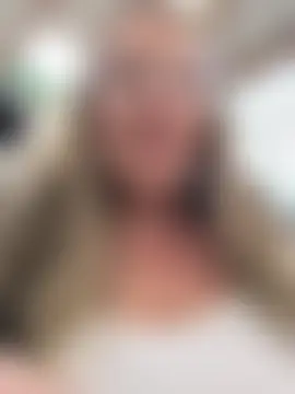 Mona_Plus' Webcam Show