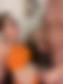 MrMrsRight's Webcam Show