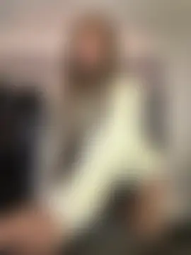 aly_golden_'s Webcam Show