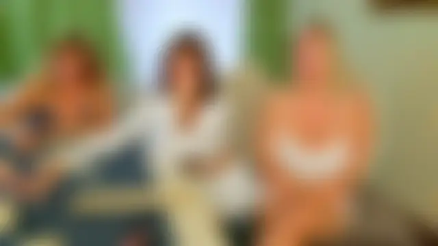 TUNDEROSE1's Webcam Show