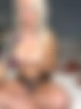 barbiedollkiley's Live Sex Cam Show