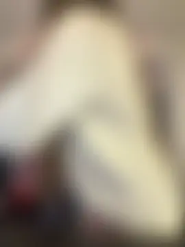 aly_golden_'s Webcam Show