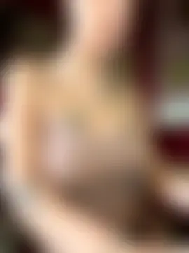 giu1110's Live Sex Cam Show