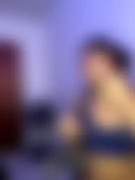 RoomExotic11's Webcam Show