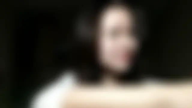 HuldaKye's Live Sex Cam Show