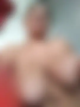 Horny-Mommy-Dirty's Webcam Show