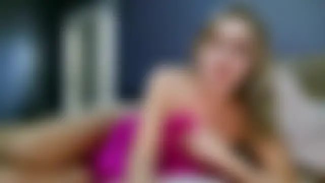 Lisaisluscious' Live Sex Cam Show