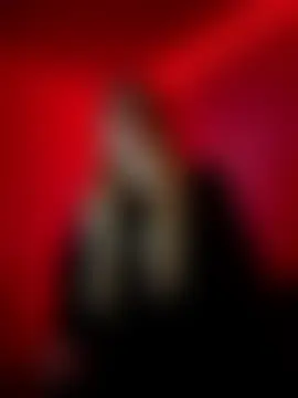 Glowing_Elegant_Tessa's Live Sex Cam Show