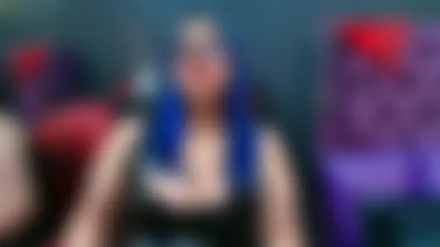 BellaBarness' Live Sex Cam Show