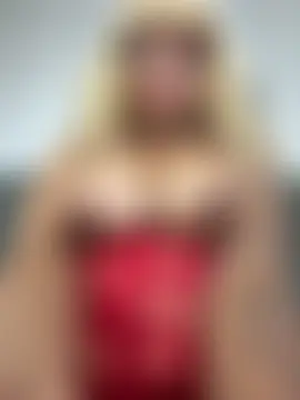 Nessa_White: διαδικτυακό σόου στην κάμερα