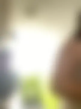 Abby-LS: διαδικτυακό σόου στην κάμερα