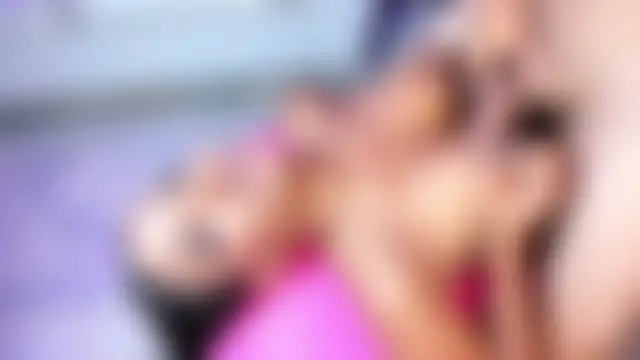 Soffy_pink's Webcam Show