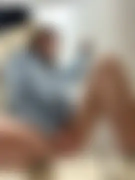 -AngelAri-'s Live Sex Cam Show