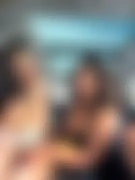 sexi_noemi's Webcam Show