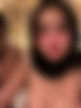 AICoUpLE's Live Sex Cam Show