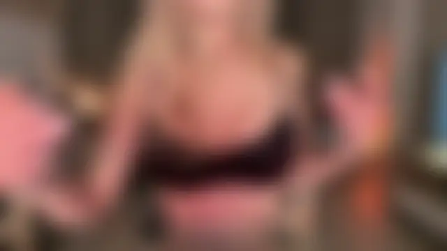 Julia_RL's Live Sex Cam Show