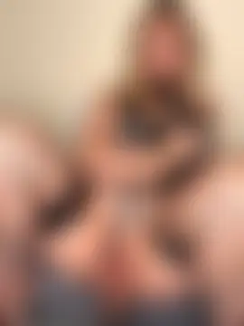 RebeccaSquirtsXXX's Live Sex Cam Show