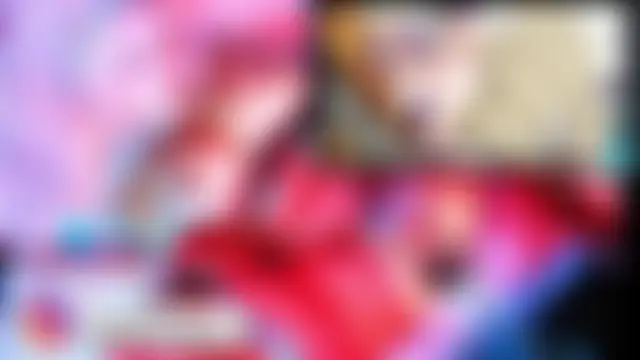 seraphine23's Live Sex Cam Show