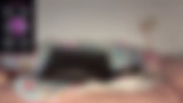 sexylittlefriend's Webcam Show