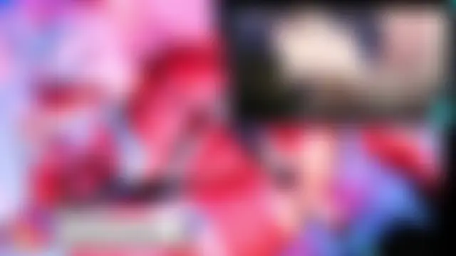 seraphine23's Live Sex Cam Show