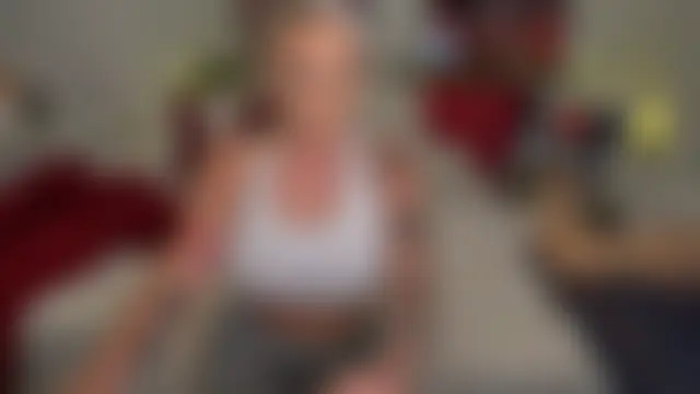 emmagray001's Live Sex Cam Show