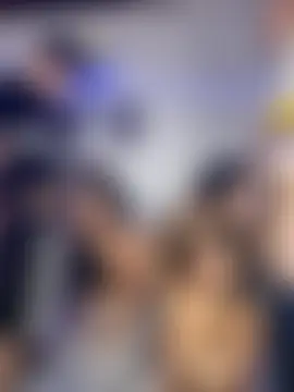 royalgirls_x's Live Sex Cam Show