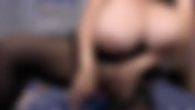 Rayna's Live Sex Cam Show