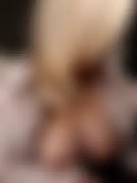 milfevapeccato's Live Sex Cam Show