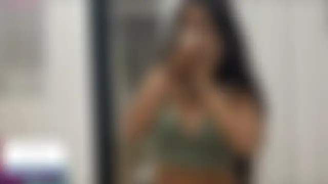 julia_mendes' Live Sex Cam Show