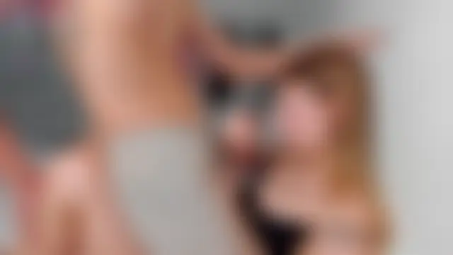 stussy3325's Live Sex Cam Show