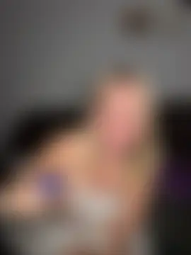 Lexi-Lux-X's Live Sex Cam Show