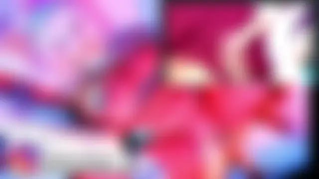 seraphine23's Live Sex Cam Show