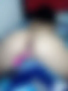 CurlyBitch's Webcam Show