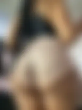 Mercedes_555's Webcam Show