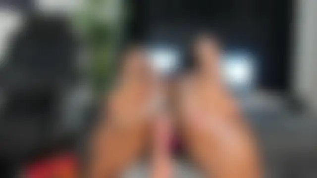 naughty_bigass' Webcam Show