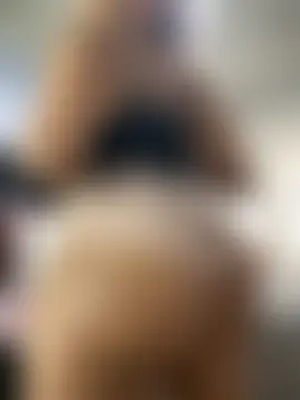 Mercedes_555's Webcam Show