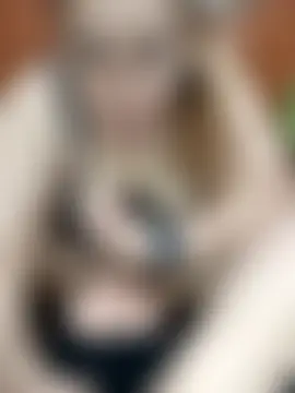 SluttyMilf79's Webcam Show