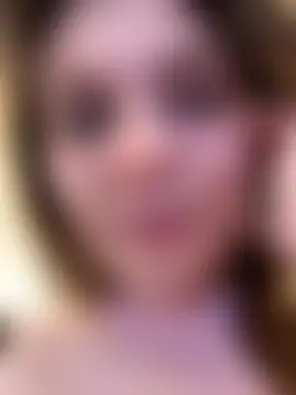 ValenciaShock's Live Sex Cam Show