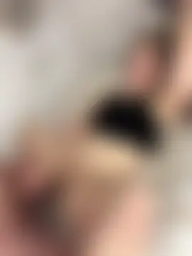 MrMrsRight's Live Sex Cam Show